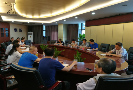 市水務局黨委書記董大華一行到集團公司調(diào)研