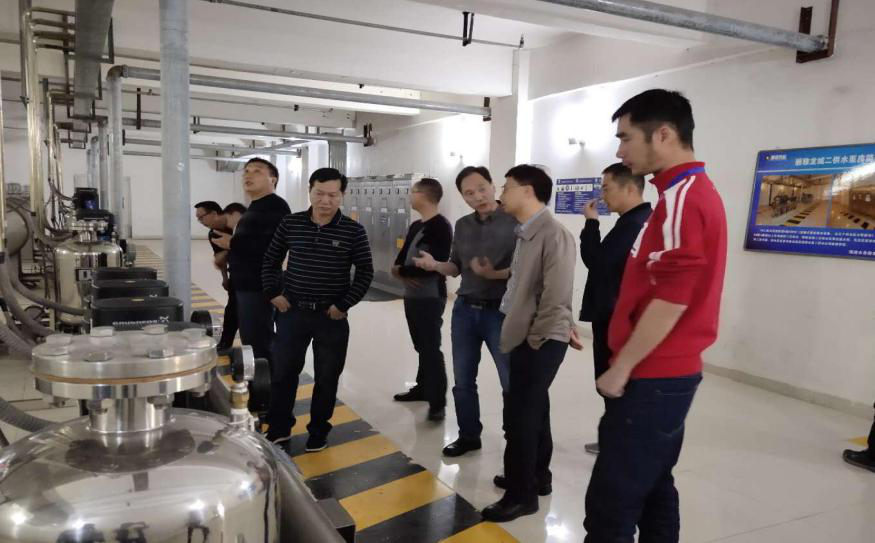 樂山市水務(wù)局總工程師馬杰率隊(duì)來二次供水公司交流學(xué)習(xí)
